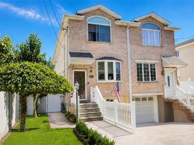 House for sale in Arverne, New York