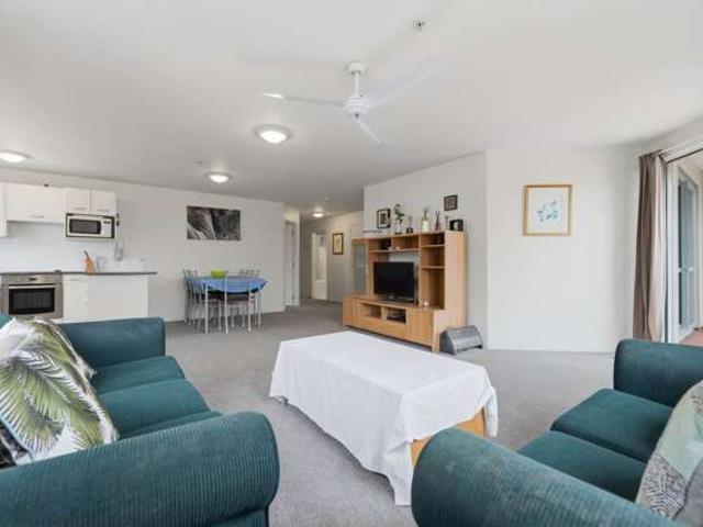 Apartment for sale in Mount Wellington