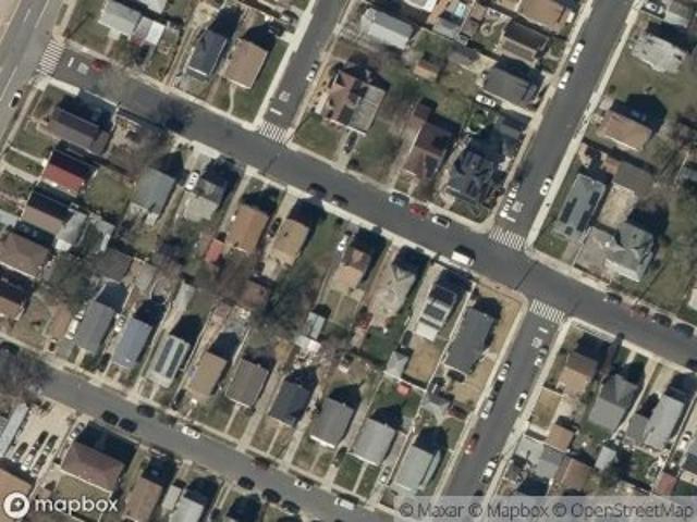 House for sale in Queens, Arverne