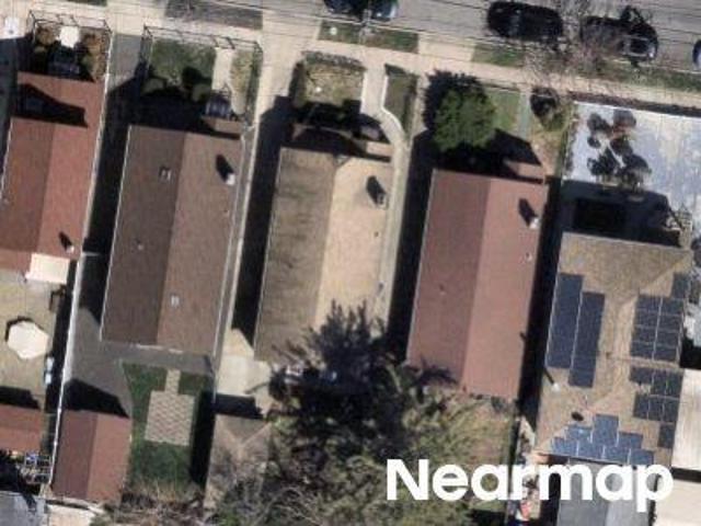 House for sale in Queens, Arverne