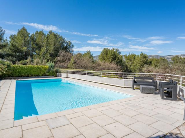 Maison vente à Marseille, Aubagne