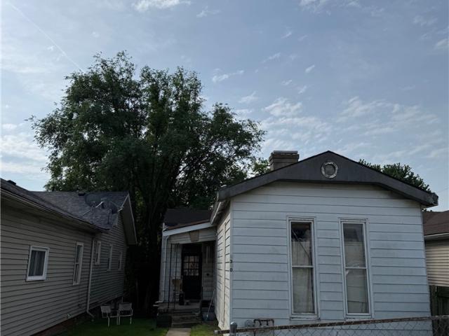 House for sale in New Albany, Indiana