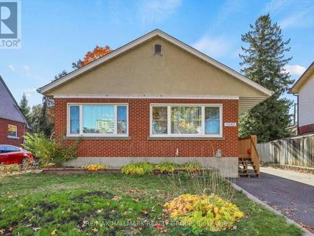 House for sale in River, Ottawa