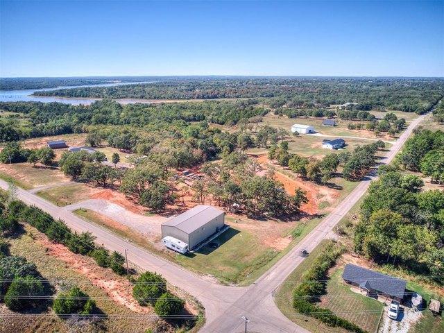 House for sale in McLoud, Pottawatomie County
