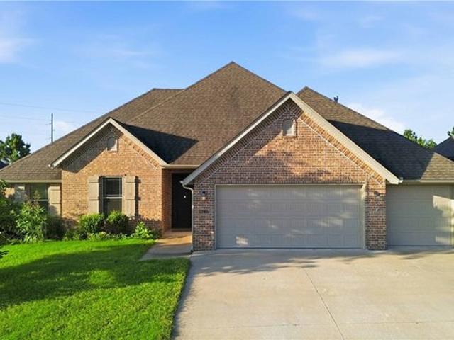 House for sale in Ark