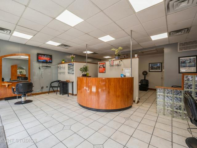 Commercial for sale in Chicago Park, Illinois