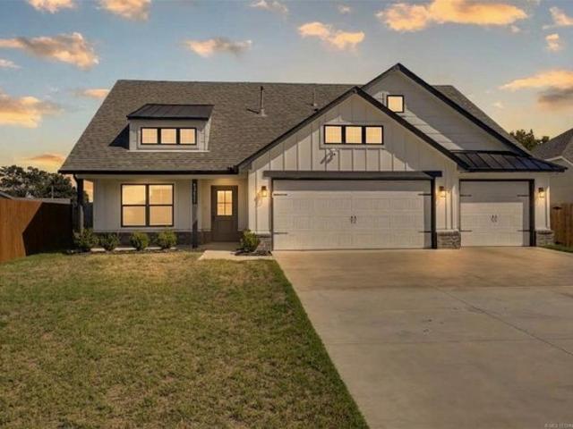 House for sale in Bixby, Tulsa County