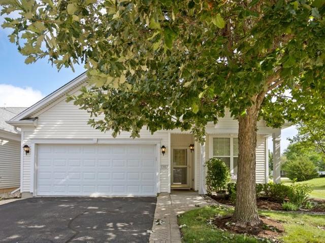 House for sale in Mchenry, Illinois