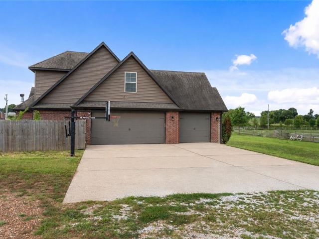 House for sale in Ark