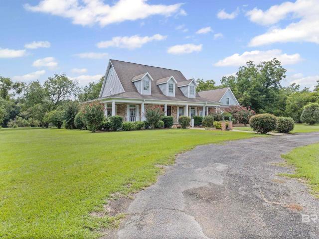 House for sale in Grand Bay, Alabama