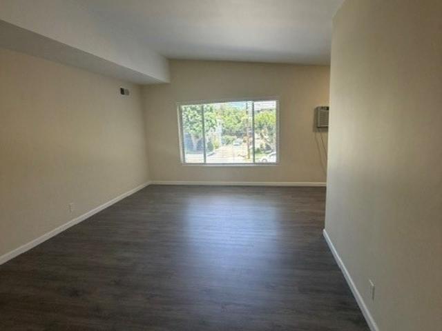 Property for rent in Sherman Oaks Neighborhood Council District, Canoga Park