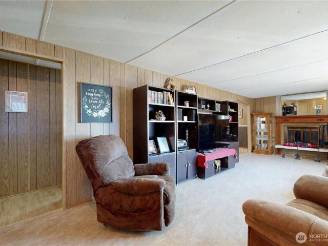 House for sale in Rancho Villa Manufactured Housing Community, Walla Walla
