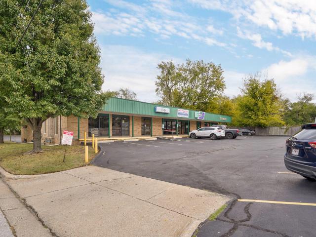 Commercial for sale in Robberson, Springfield