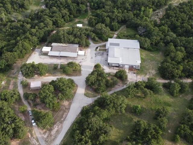 Farm for sale in Bowie, Texas