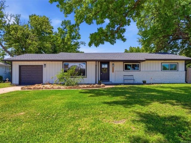 House for sale in Rogers, Oklahoma