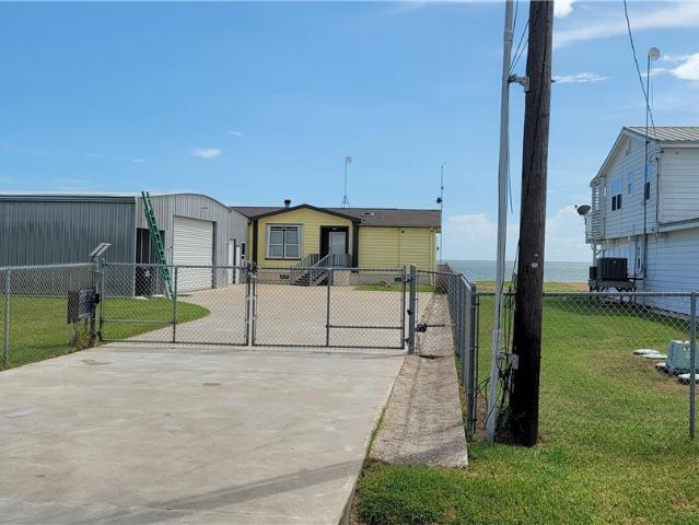 House for sale in Calhoun, Texas