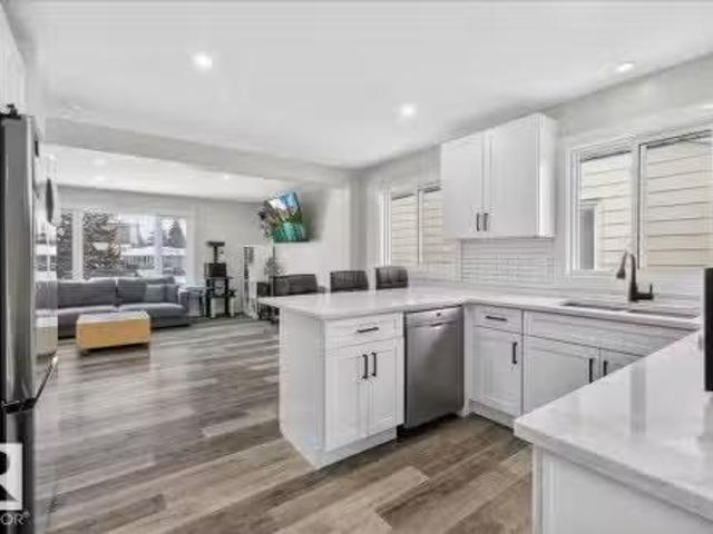 House for sale in Wedgewood, Alberta