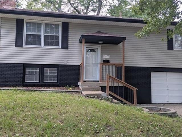 House for sale in Grandview, Missouri