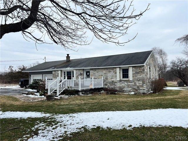 House for sale in Sackets Harbor, New York