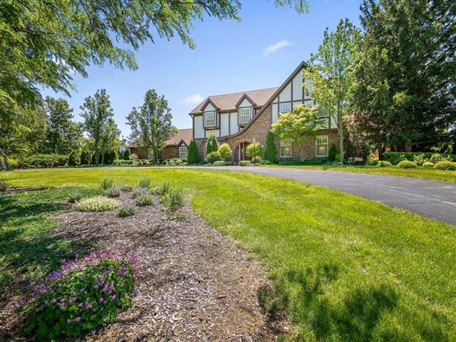 House for sale in Illinois