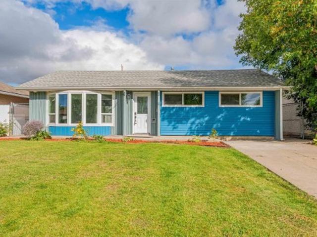 House for sale in Wedgewood, Alberta