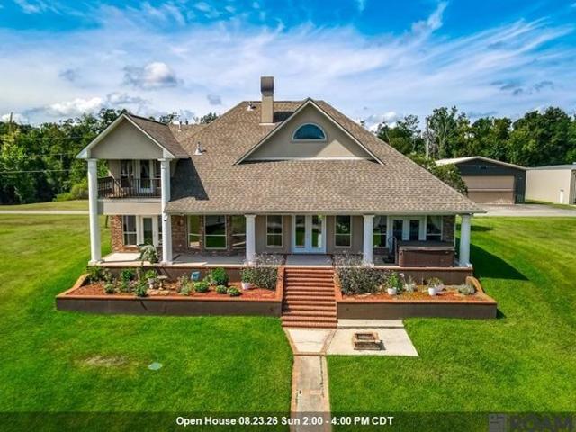 House for sale in Saint Amant, Louisiana