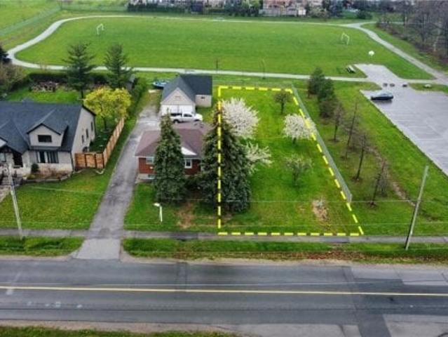 Property for sale in Ancaster, Ontario