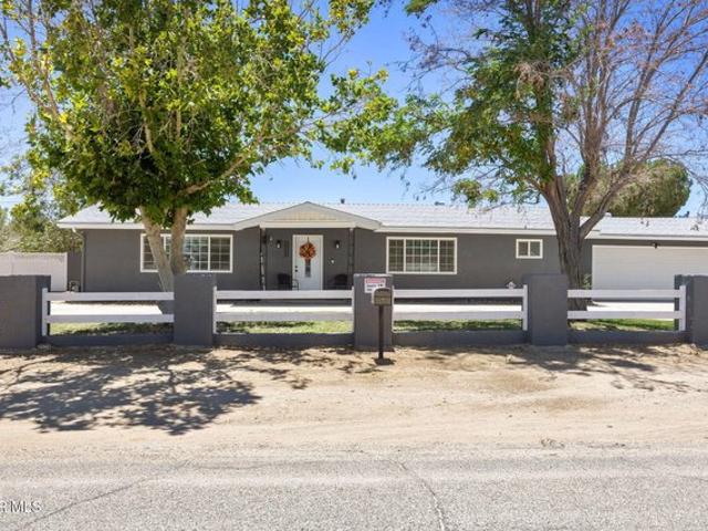 House for sale in Palmdale, California