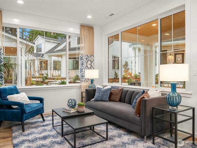 Condo for sale in Redmond