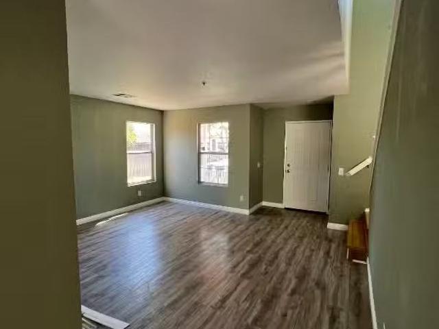 Apartment for rent in North Hollywood, Sylmar Neighborhood Council District