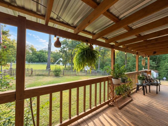 House for sale in Colmesneil, Texas