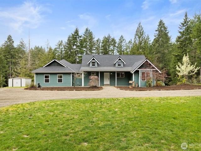 House for sale in Seabeck, Washington
