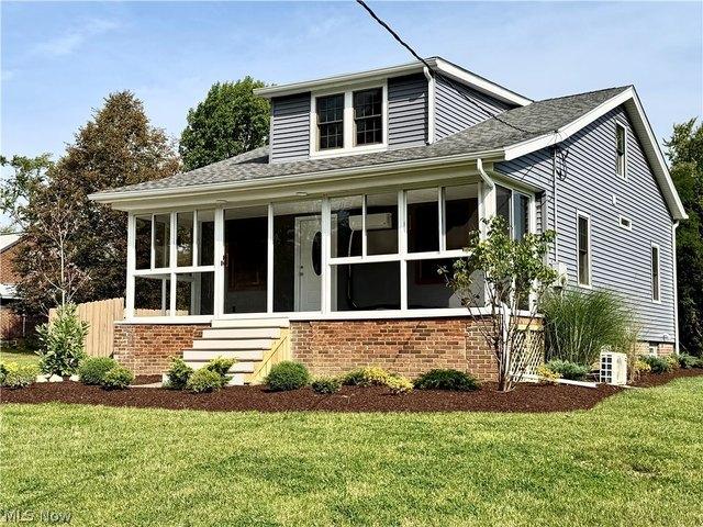 House for sale in Broadview Heights, Ohio
