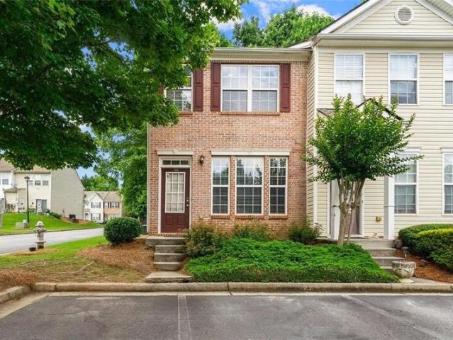 Townhouse for sale in Lawrenceville