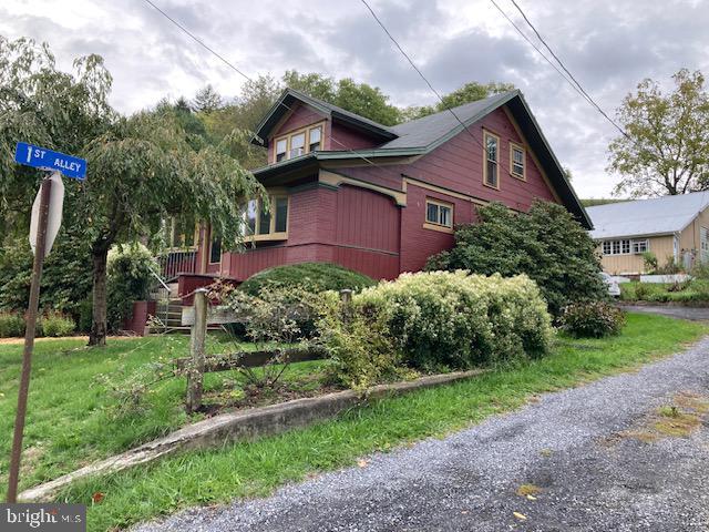 House for sale in Coburn, Pennsylvania