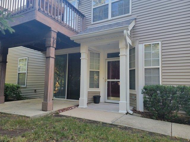 Townhouse for sale in Elgin, Illinois