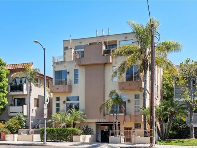 Condo for sale in Sherman Oaks Neighborhood Council District, Canoga Park