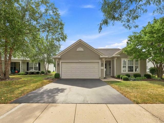 House for sale in Mchenry, Illinois