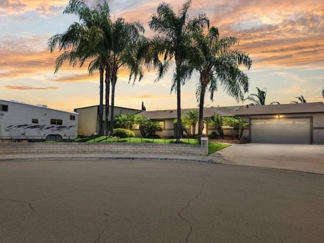 House for sale in Lakeview, Lakeside