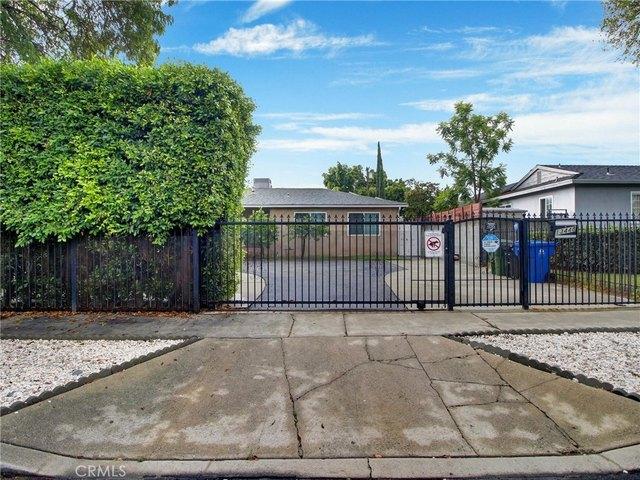 House for sale in Van Nuys Neighborhood Council District, Los Angeles