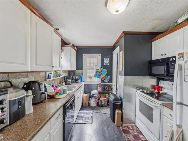 House for sale in Madison, Ohio