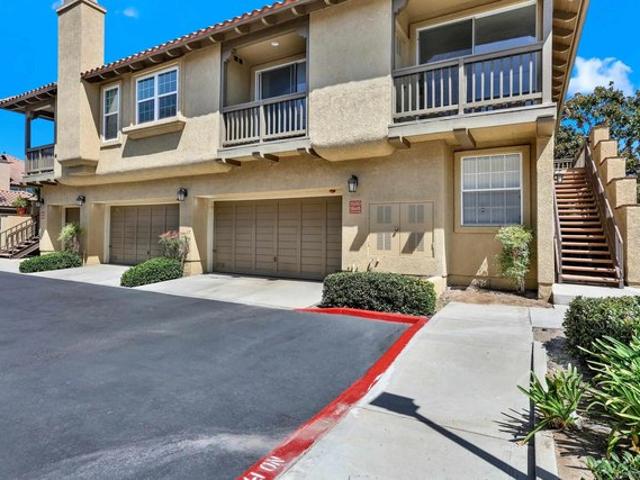 Condo for sale in Arcada, Tustin