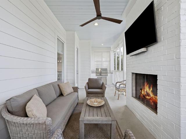 House for sale in Henderson, Texas