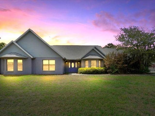 House for sale in Morriston, Florida
