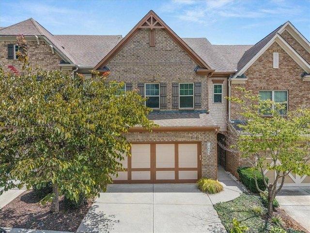 Townhouse for sale in Alpharetta, Georgia