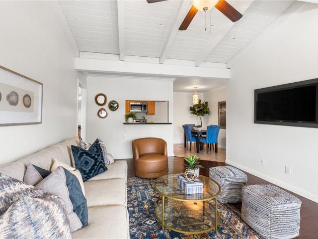 Condo for sale in Santa Ana