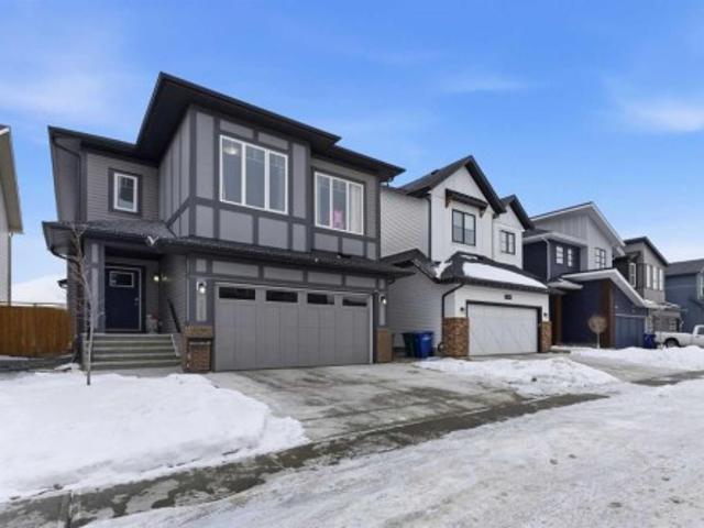 House for sale in Airdrie, Alberta