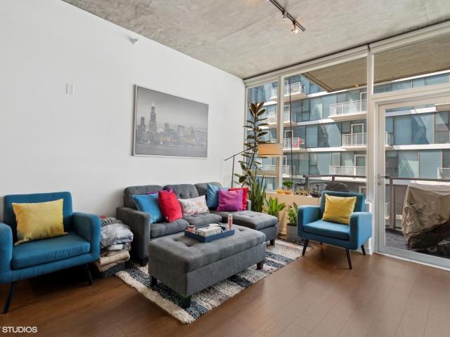 Condo for sale in Chicago Park, Illinois