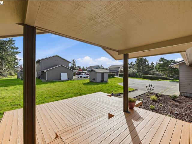 House for sale in Coos Bay, Coos County