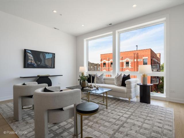 Condo for sale in Chicago Park, Illinois